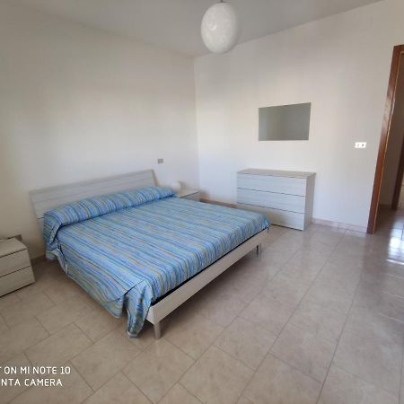 Casa Di Gigi- Comodo Appartamento In กาลาตีนา ภายนอก รูปภาพ