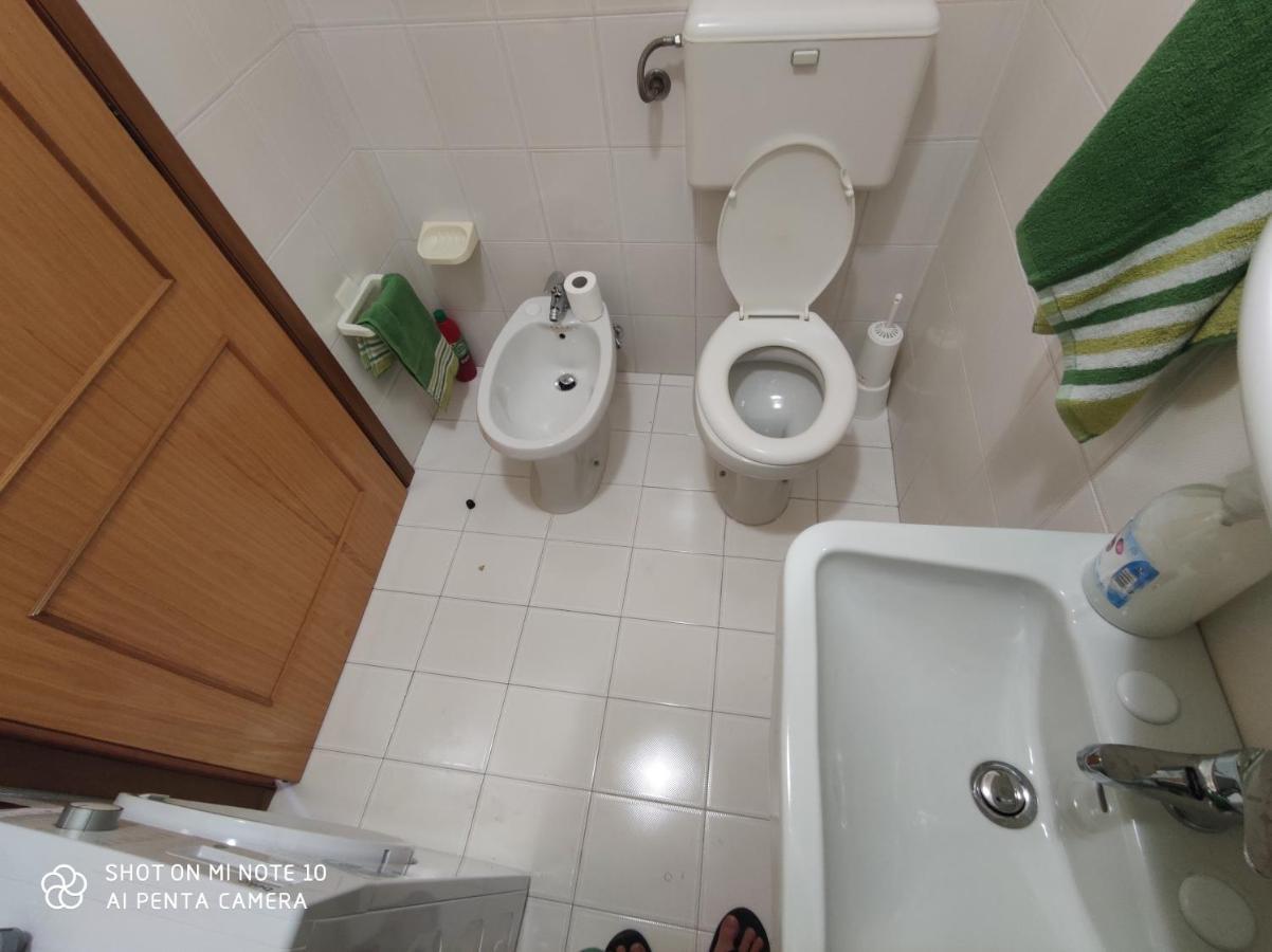 Casa Di Gigi- Comodo Appartamento In กาลาตีนา ภายนอก รูปภาพ