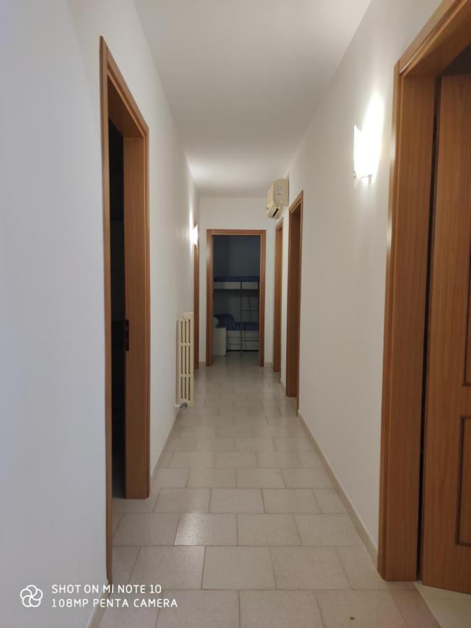Casa Di Gigi- Comodo Appartamento In กาลาตีนา ภายนอก รูปภาพ
